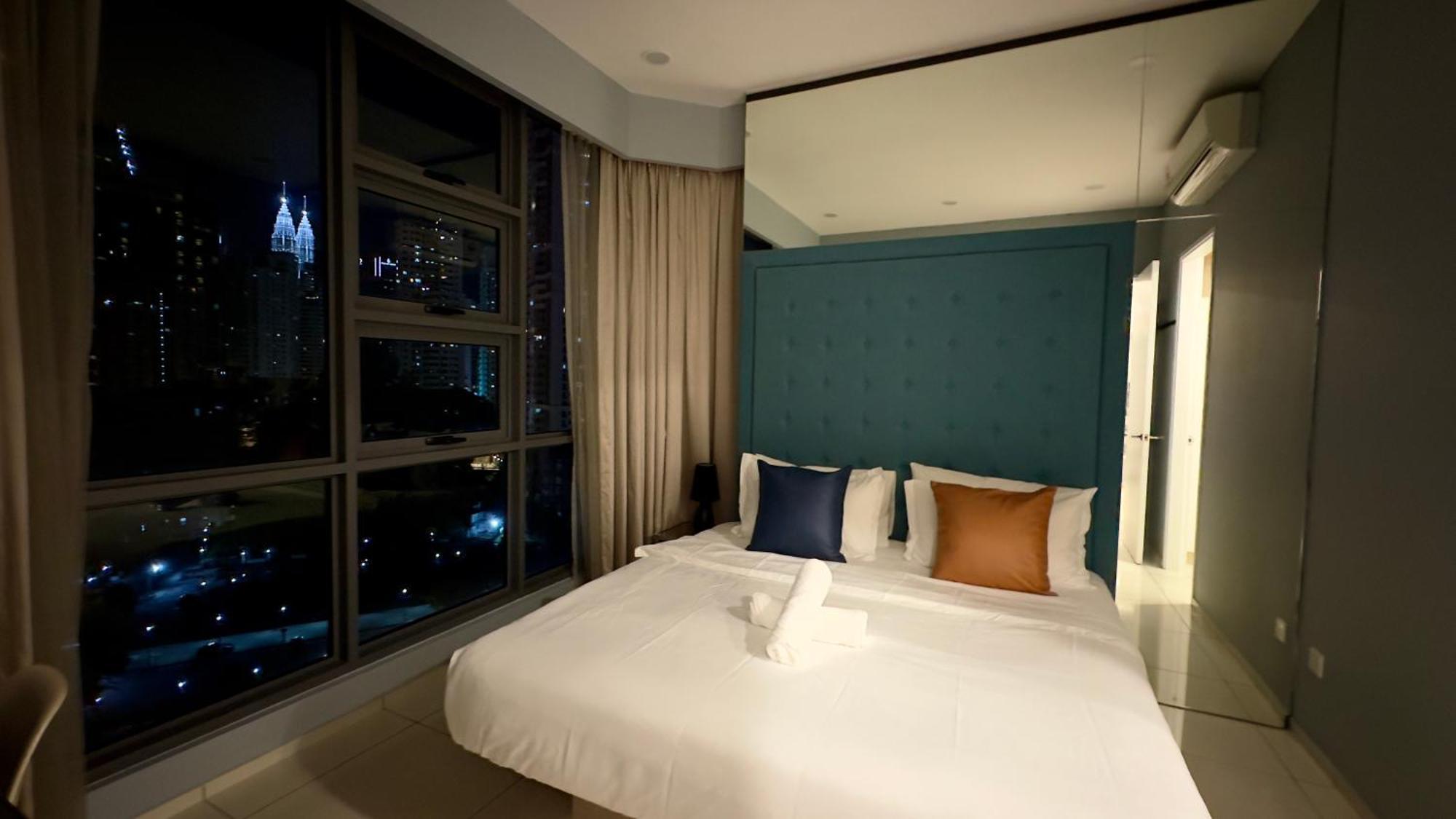 Extravagant Family-biz Nest Ii Robertson 12f Pangsapuri Kuala Lumpur