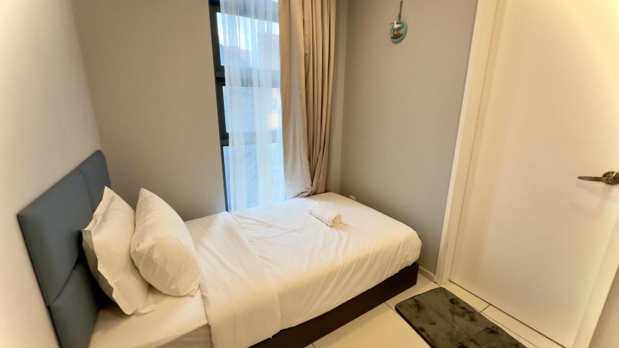 Extravagant Family-biz Nest Ii Robertson 12f Pangsapuri *