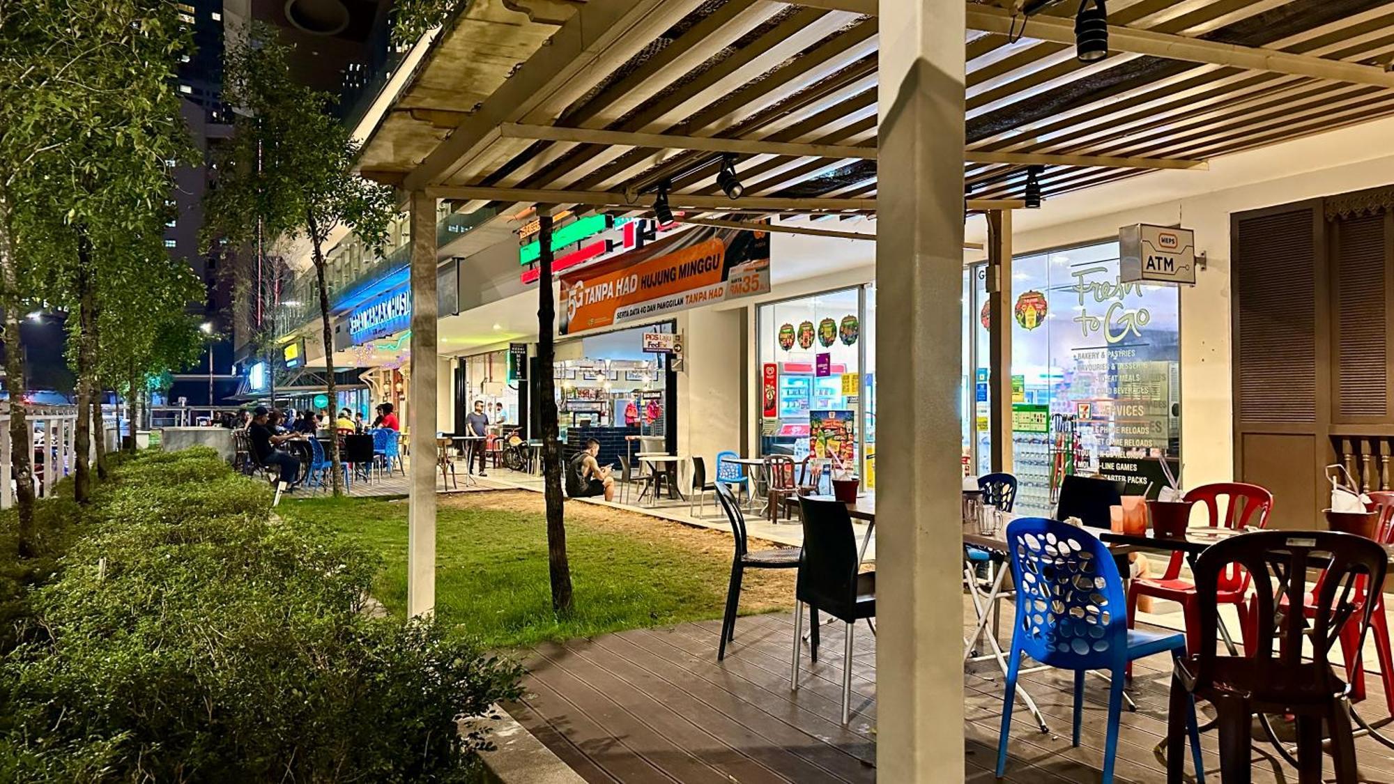 Pangsapuri Extravagant Family-biz Nest Ii Robertson 12f *