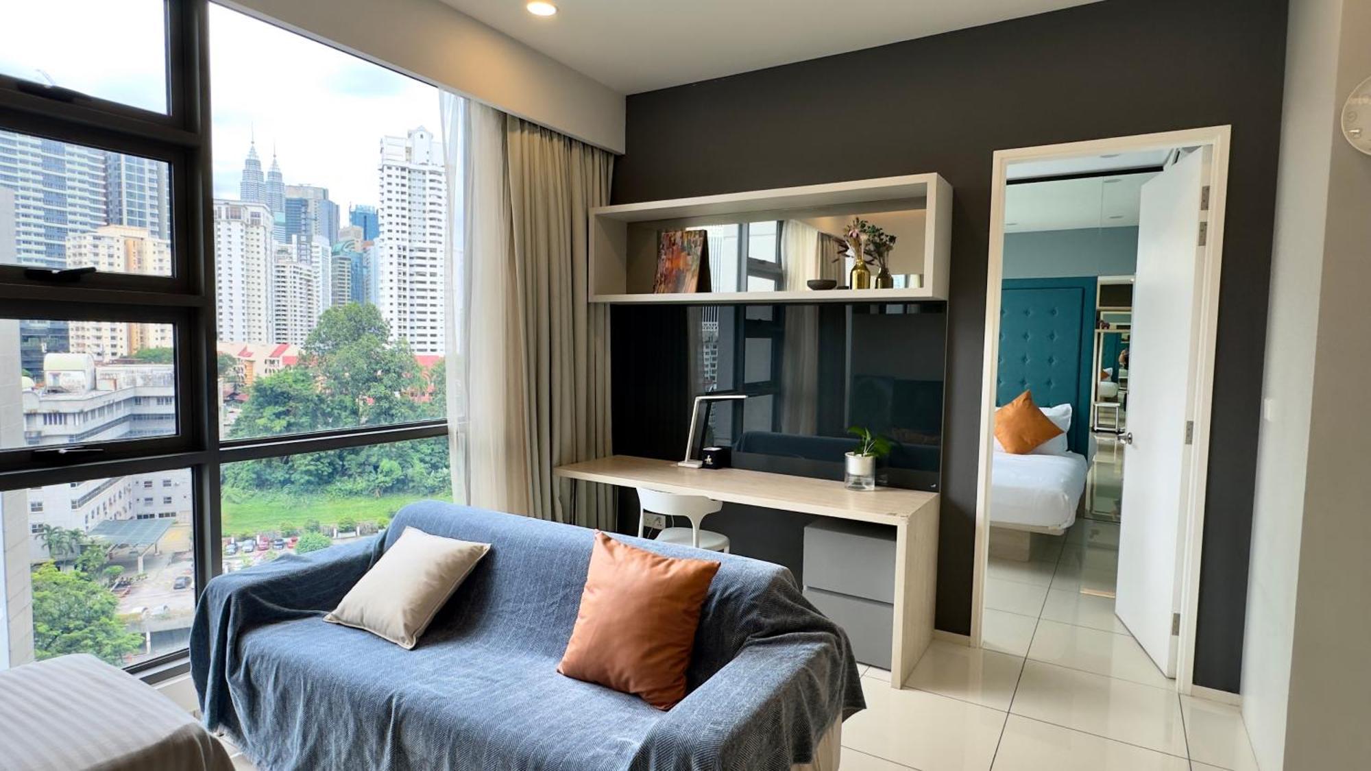 Extravagant Family-biz Nest Ii Robertson 12f Pangsapuri *
